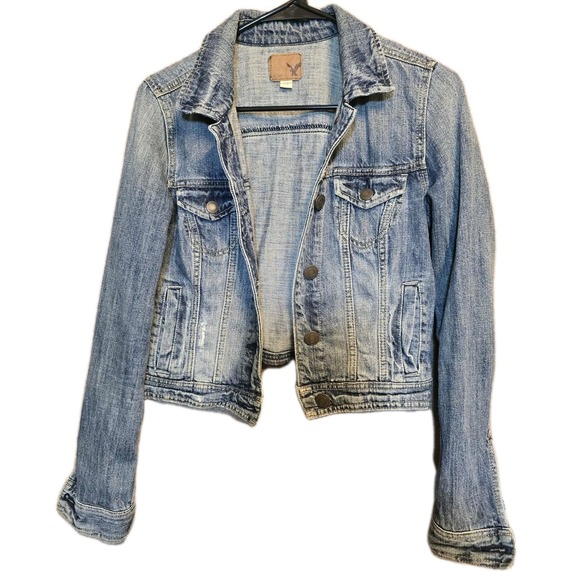 American Eagle Outfitters Jackets & Blazers - American Eagle‎ Distressed Jean Jacket Women's Size SP